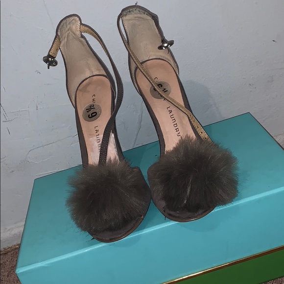 Shoes - Picture 1 of 3